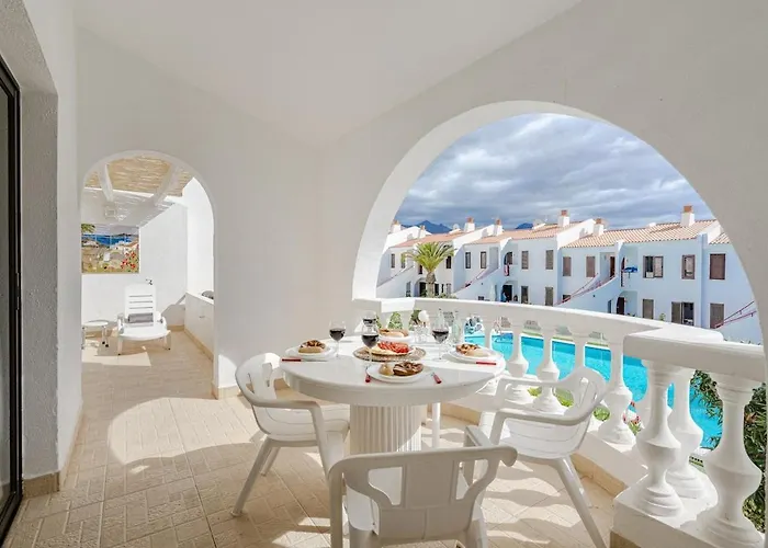 Casa Luis アパート カジャオ・サルバヘ